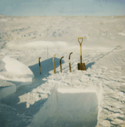 Iglu Building Tools