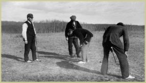 pic of Criddle men golfing