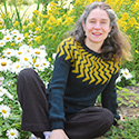 Lightning colorwork yoke pullover