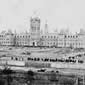 L'ouverture de l'édifice du Centre le 8 juin 1866. Source : Bibliothèque et Archives Canada / Société historique d'Ottawa