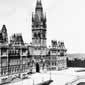 L'édifice du Centre vers 1880. Crédit: Bibliothèque et Archives Canada / William James Topley