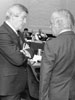Photo du premier ministre de l'Alberta, Peter Lougheed, et du premier ministre du Québec, René Lévesque, durant une conférence constitutionnelle à Ottawa, 1981