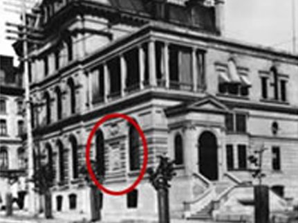 An archival photo of the original Bank of Montreal building, with an addition constructed at a later date. The tablet was set in the front entrance of the addition.