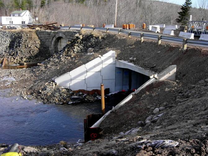 Clementsport: new Moose River bridge