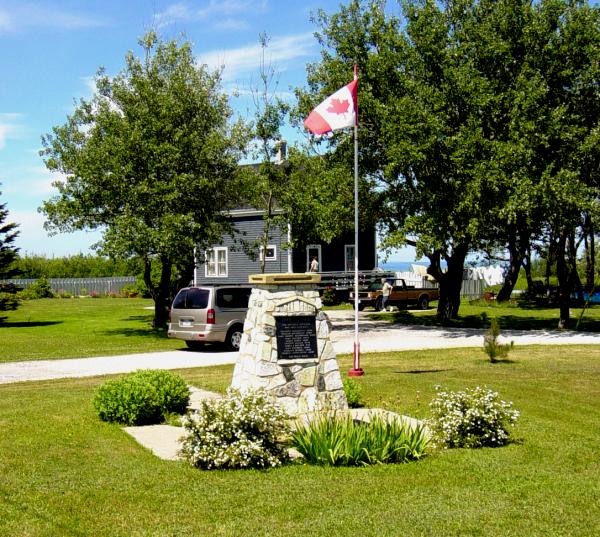 New Victoria war memorial monument