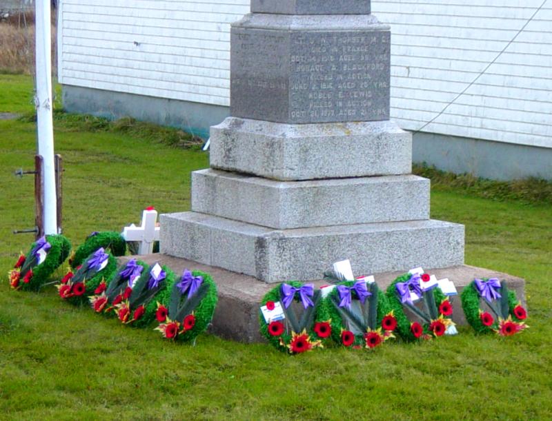 Freeport war memorial, Rememberance Day 2005