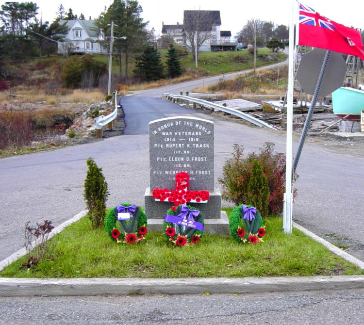 Little River war memorial, Rememberance Day 2005