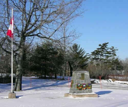 War memorial, Mount Uniacke: general view