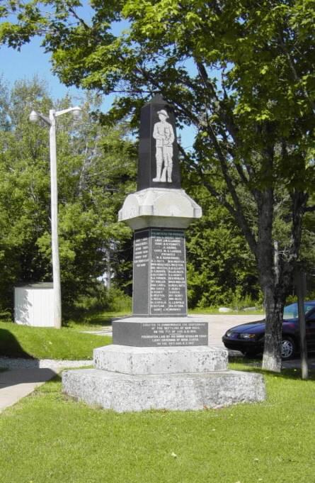 War memorial monument, New Ross