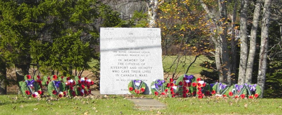 Nova Scotia, Riverport: war memorial monument
