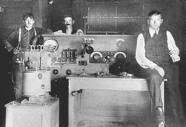 First Complete Arc Transmitter and receiver built by Poulsen Wireless in 1910 in Palo Alto