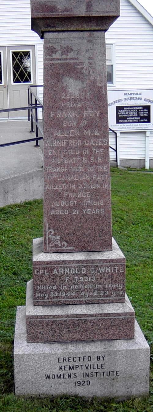 Kemptville: war memorial, south face