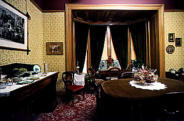 [Image of Dining room]