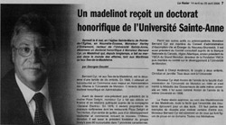 Article sur le doctorat honorifique que reçoit Bernard Cyr en 2000.