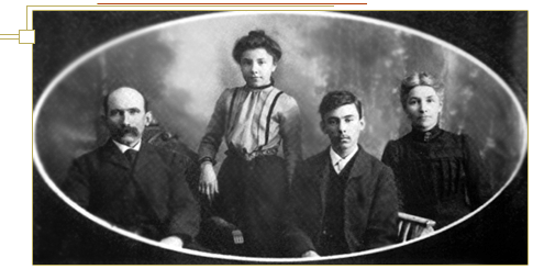 Alexander Dargis's family, 1907