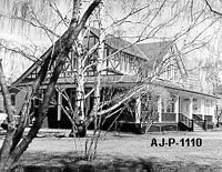 Egbert, Gladys Mckelvic and Justice William Gordon