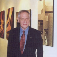 Candid photo of Douglas Cardinal at GPRC, 2003