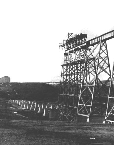 Battle River Bridge, near Wainwright, Alberta, 1909