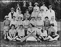 Annie Gale posing with members of Calgary's Ladies Cricket team, 1922.