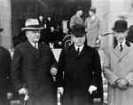 Photo : Rt. Hon. Mackenzie King with the Premiers of Quebec and Ontario at the Dominion-Provincial Conference