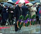 P.M. Chrtien lays wreath at Rememberance Day Ceremony, Ottawa, November 11, 2002