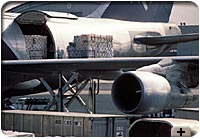 Photo - Shipment of merchandise via airplanes
