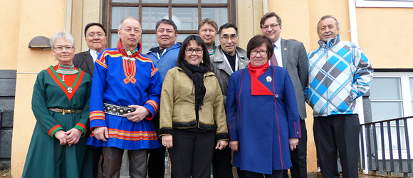 La ministre Aglukkaq rencontre des représentants autochtones au Parlement sami de Suède