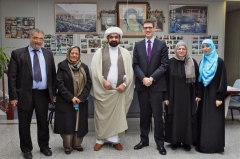 Ambassador Bennett Meets with Shi’a Foundation Representatives
